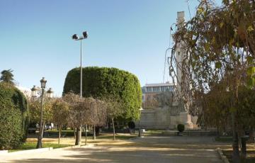 La primera edición de la Milla Plaza de España homenajeará a Enrique Carril Silva.