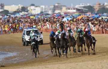 Las carreras de caballos de Sanlúcar volverán a partir del 14 de agosto