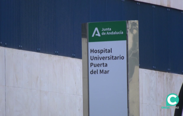 Fachada del Hospital Puerta del Mar. 