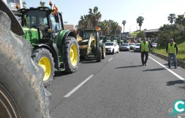 Imagen de la movilización de los agricultores en la ciudad de Cádiz. 