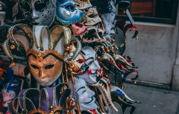 Atrezzo de carnaval en una imagen de archivo.