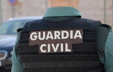 Son cinco los detenidos por la Guardia Civil tras los incidentes en el cuartel de Barbate