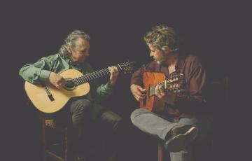 Los guitarristas Tito Alcedo y Nono García