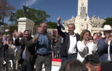 Mitín de las elecciones europeas del PSOE  en la plaza de España de Cádiz