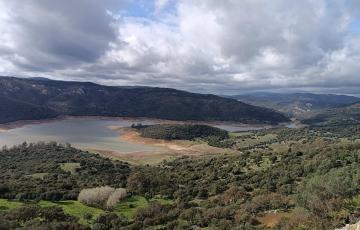 Vista del embalse de Guadarranque.