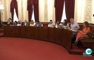 PSOE y AIG hacen llegar sus propuestas tras recibir el detalle de las cuentas municipales. 