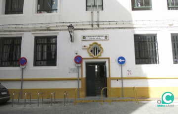 Fachada de uno de los centros escolares beneficiado por las próximas actuaciones municipales