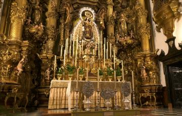 La Virgen saldrá en procesión el 16 de julio y llegará a Argüelles para pasar después por la plaza de España