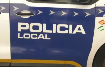 Los agentes de la Policía Local constataron que se pretendía cometer una estafa en el establecimiento de la ciudad.