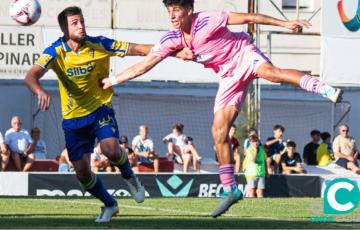 Glauder fue titular en el equipo cadista (Foto: Recreativo de Huelva)