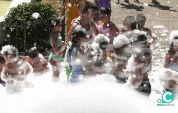 Los niños fueron los protagonistas de la diversión el pasado domingo en la plaza de San Lorenzo 