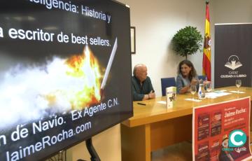  Jaime Rocha, durante la presentación de su libro. 