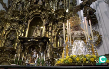 Altar mayor del templo franciscano