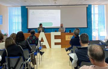 El acto informativo se ha efectuado este miércoles en Centro Andaluz de Emprendimiento (CADE) 