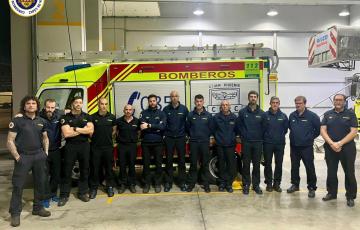 Doce nuevos bomberos para relevar al personal trasladado a Valencia.