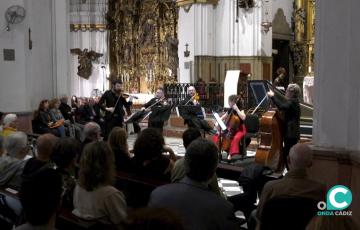 Concierto de la Orquesta Barroca de Sevilla junto a la soprano Aurora Peña en la iglesia de San Francisco.