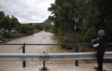 La crecida de los ríos es una de las grandes preocupaciones en las distintas provincias con las fuertes lluvias