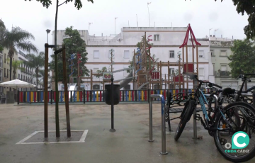 Parque infantil en La Viña bajo las inclemencias meteorológicas