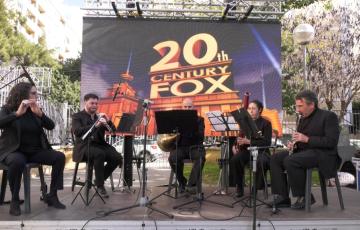 Música de cine en el barrio de la Laguna.