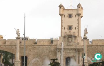 El monumento acogerá una figura de la deidad romana como reclamo a la fiesta