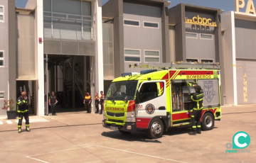 Vehículo en el parque de Bomberos de Cádiz este martes