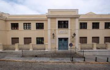 El Ayuntamiento de Cádiz ha actuado en 15 centros educativos de cara al nuevo curso escolar