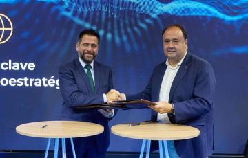 El delegado de la Zona Franca de Cádiz y el rector de la Universidad de Cádiz, suscriben convenio para organizar el Blue Zone Forum de 2026