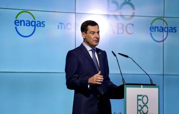 El dirigente andaluz durante su intervención en el Foro ABC de Sevilla