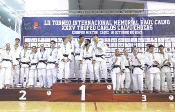 Cádiz respira judo con la celebración de una nueva edición del Memorial Raúl Calvo.