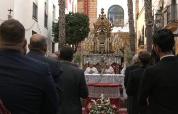 La misa típica gaditana estuvo presidida por el obispo de la diócesis Rafael Zornoza.