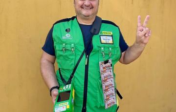 Manuel Valverde, vendedor de la ONCE en Chiclana de la Frontera.