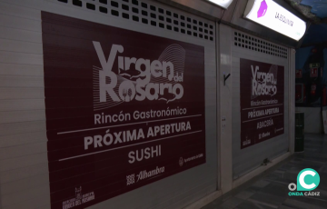 Carteles que anuncia la próxima puesta en marcha del nuevo espacio