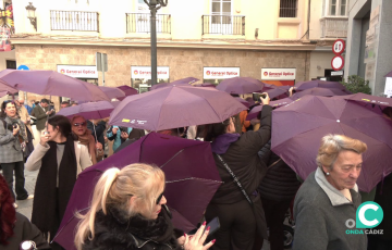 Aspecto de la concentración en el centro de la capital gaditana