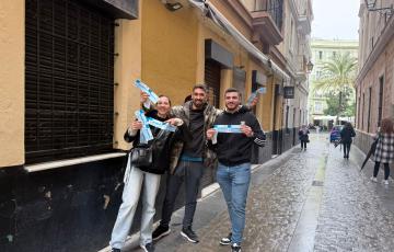 El Ayuntamiento ha anunciado a las 7.30 horas que se ponían a la venta en el edificio municipal en la jornada de hoy