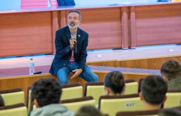El encuentro se desarrolló este lunes en el Aula Magna de la Facultad de Filosofía y Letras