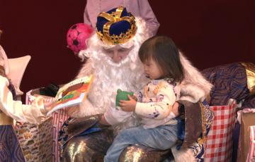 Los Reyes también visitan el barrio de Loreto