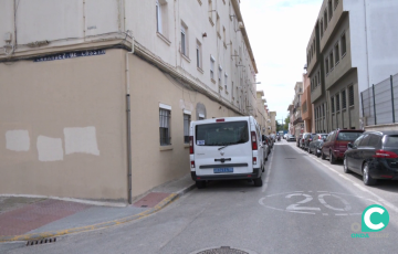 Calle Dársena en la barriada de Puntales