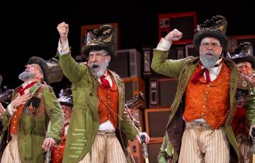 Comparsa, Los humanos