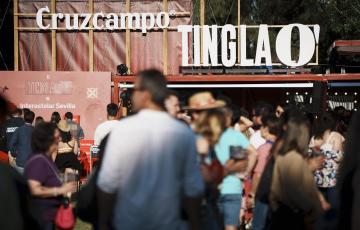 La empresa también ha querido apostar por el Carnaval de Cádiz en esta iniciativa que busca la espontaneidad.