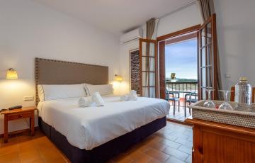 Habitación de un alojamiento de Tugasa en Algar.