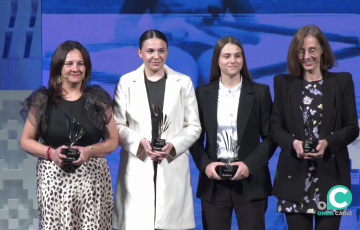 Algunas de las premiadas en la ceremonia celebrada en el Gran Teatro Falla