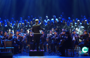 Un momento de la actuación en el Gran Teatro Falla