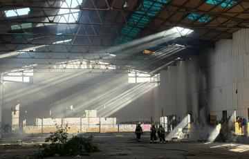 Las causas del incendio parace que ha sido provocado por basuras 