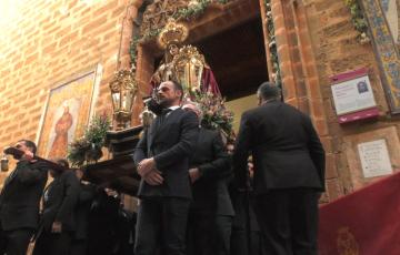 La imagen salió desde la iglesia de San Lorenzo y recorrió las calles de la feligresía