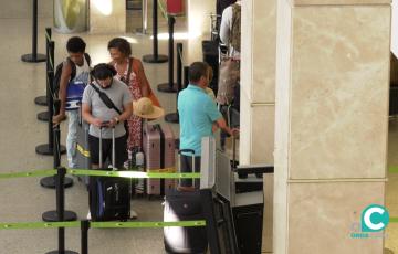 Interior del aeropuerto de Jerez. 