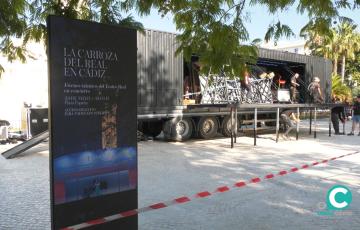 Preparativos para el concierto gratuito de 'La Carroza' del Teatro Real de Madrid.
