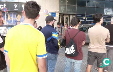 Imagen de la protesta de este viernes en los accesos del estadio 