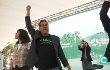 José Ignacio García en el mitín celebrado en la capital gaditana
