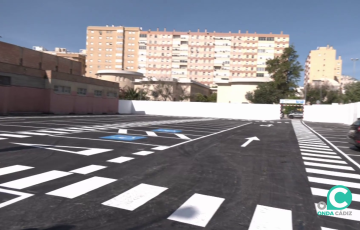 El nuevo espacio de estacionamiento estrenado este viernes en la capiital gaditana