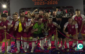 Momento de la celebración de los nuevos reyes continentales en tierras balcánicas